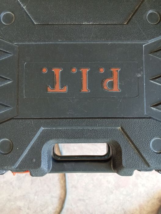 Продам шуруповерт PIT