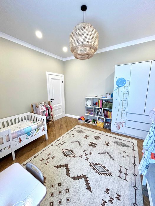 Продаётся коттедж в престижном районе Самал