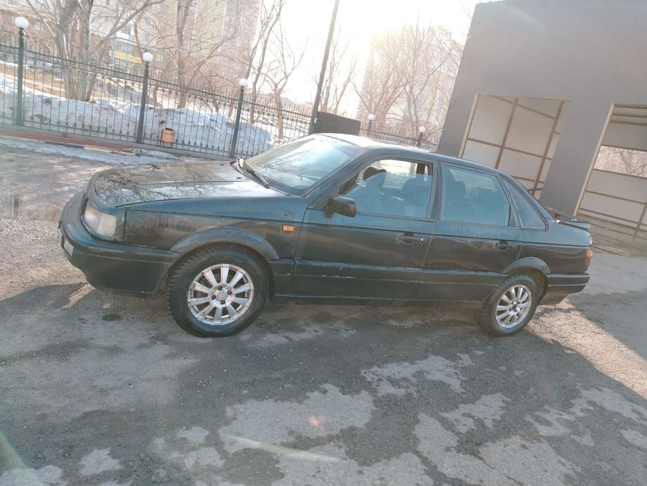 Продам автомобиль Volkswagen Passat  B3