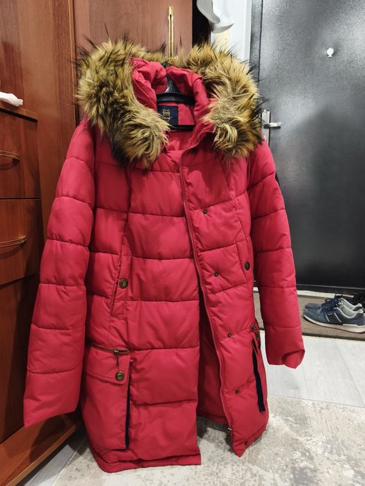 Продам зимнюю куртку