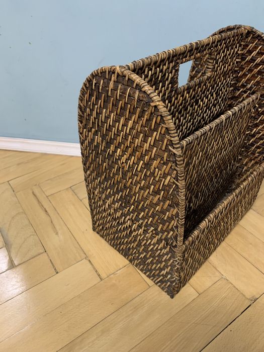 Винтидж ратанова поставка за списания / 80-те