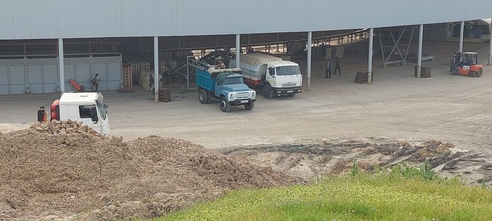 Xom giwt piwgan giwt klines weben tuproq shlakoblok qum