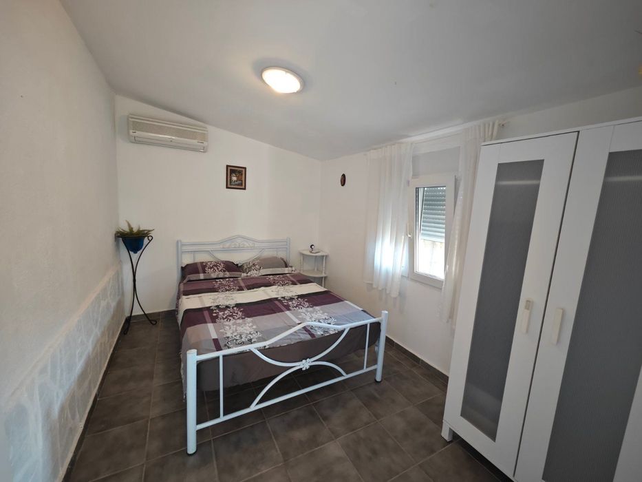 Къща под наем в Паралия Офринио