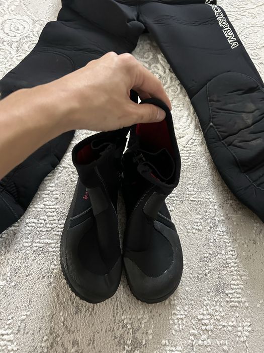 Гидрокостюм с матором