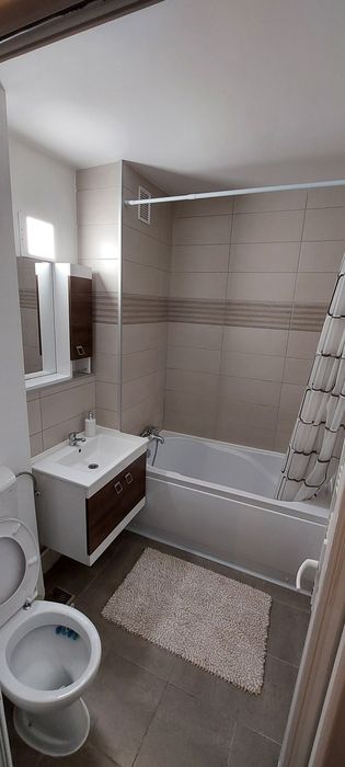 Inchiriez,cazare,regim hotelier HUNEDOARA