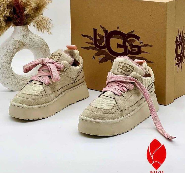 Ugg-uri damă, model nou
