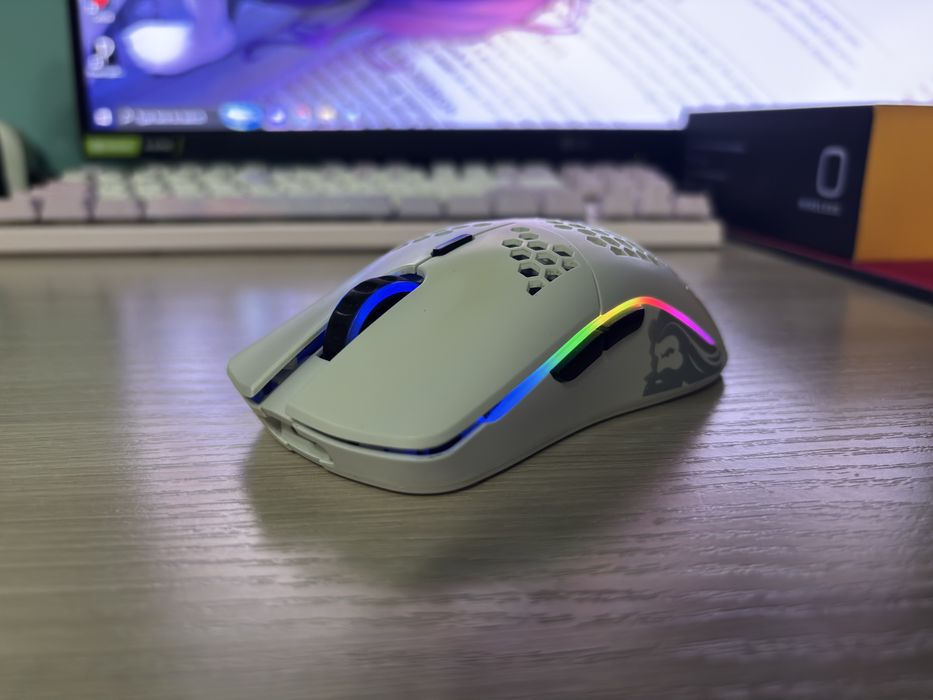 Б/У Игровая мышь Glorious Model O Wireless White