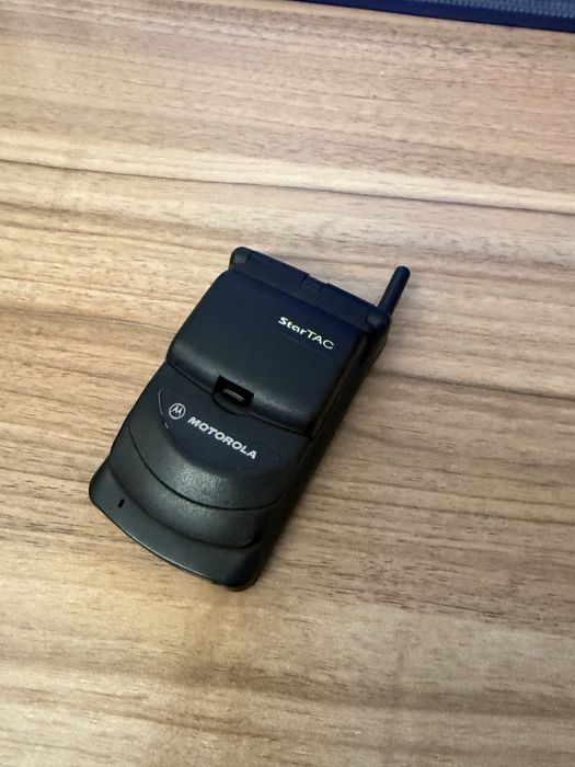 Motorola starTAC