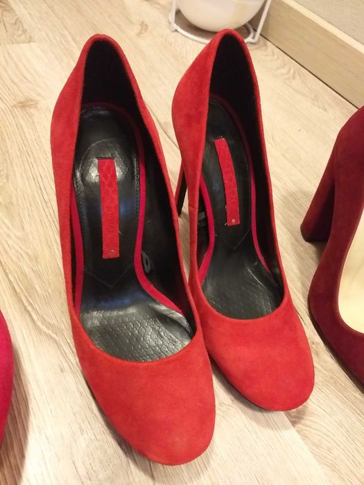 Pantofi eleganti cu toc 38