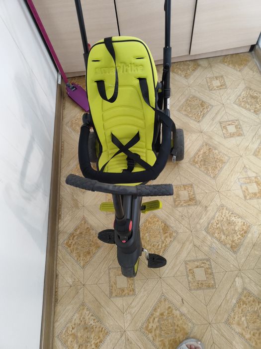 Детский трёхколёсный велосипед