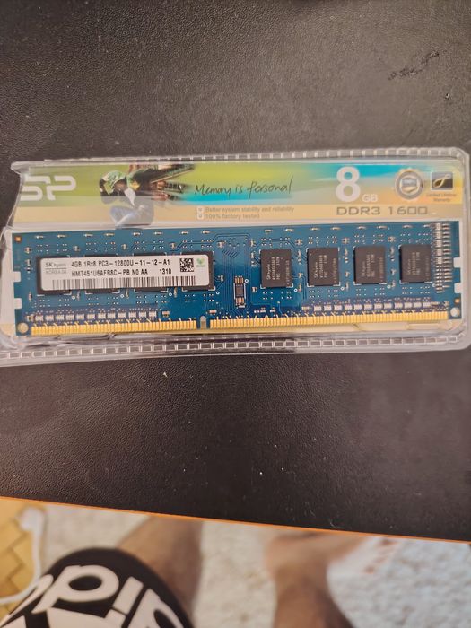 SK hynix 4 GB ddr3 1600 MHz