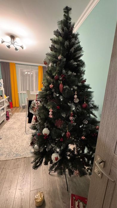 Ёлка с игрушками 2м