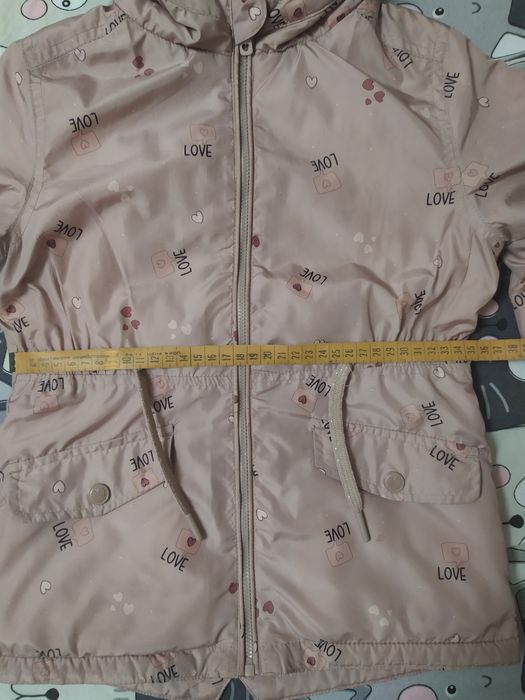 Ветровка для девочки