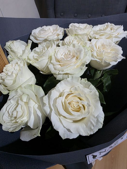 Букет метровые розы 11 шт.