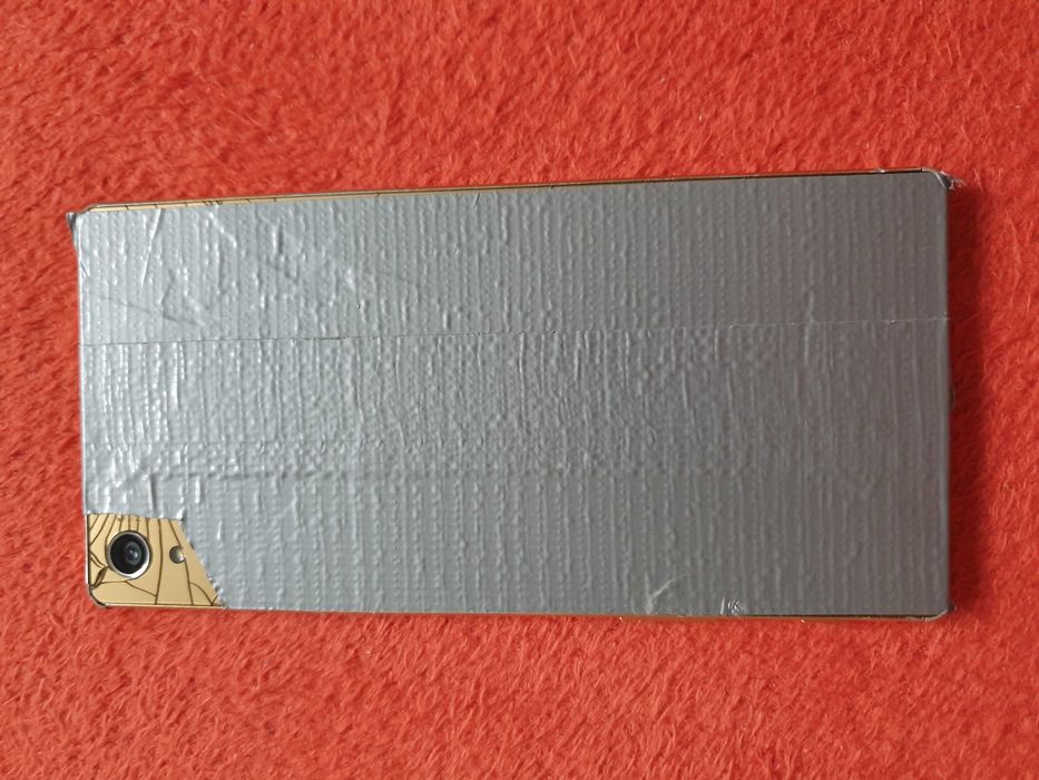 Telefon Sony Z5 Premium