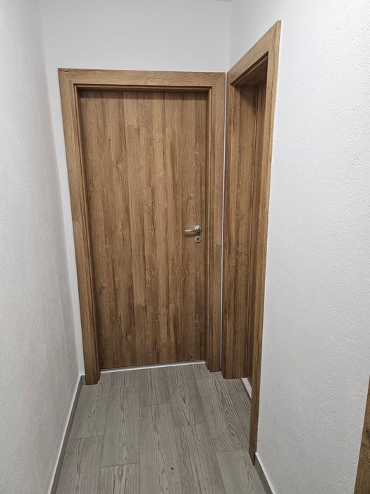Vand apartament cu 2 camere