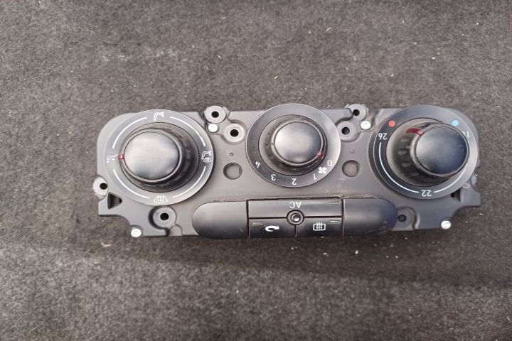 Comanda AC 5P0820047K 5HB008848 5P0820047K 5HB008848 Seat Leon a 2-a