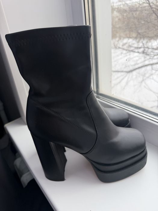 Продам ботильоны