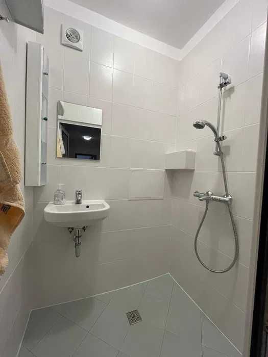 Тристаен апартамент, под наем в Лозенец!