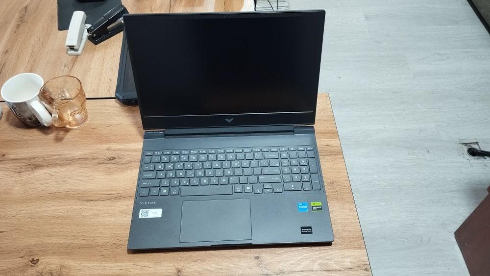 HP victus notebook (laptop)