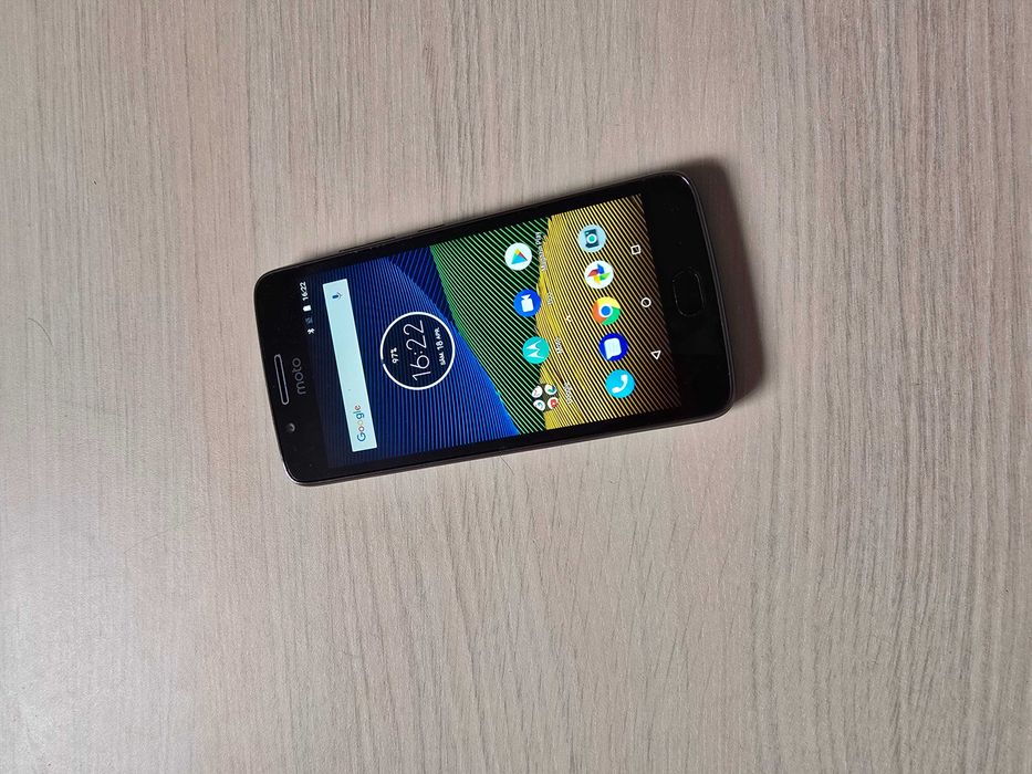 Motorola G4 Plus , G5 , E5 Play
