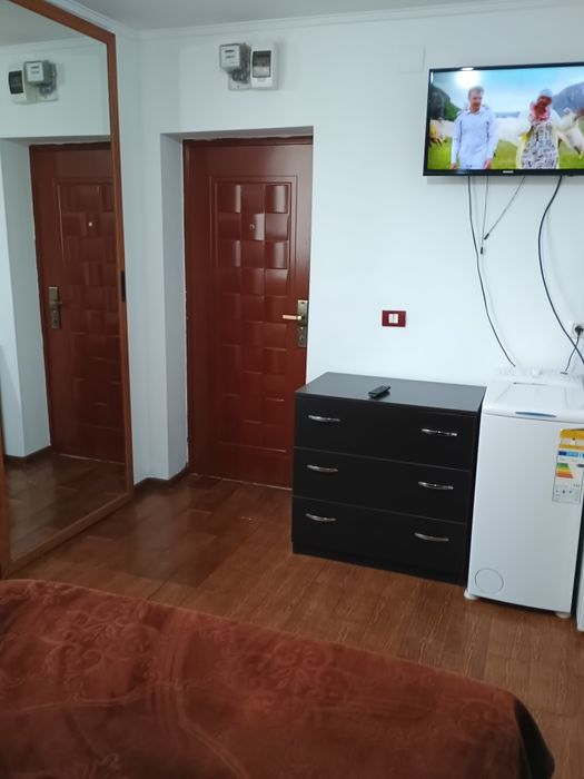 Garsonieră de închiriat