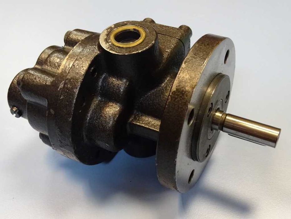Хидравлична помпа KRACHT FMVZ 1/30 R 7DE1 Reduction Gear Oil Pump гр