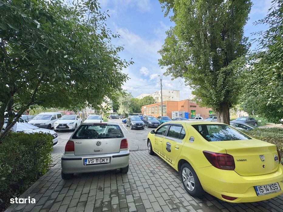 Inchiriere Spatiu Comercial cu vad- 76 mp- 2 accese- Mircea cel Batran