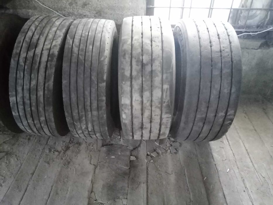 Продам грузовые шины б/у