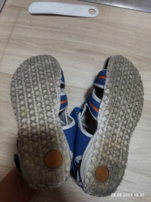 Сандали для мальчика 33р