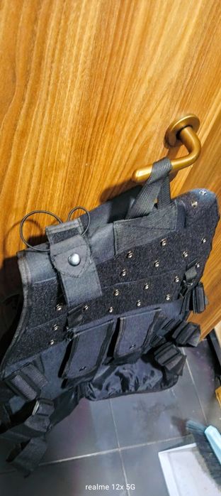 Тактическа жилетка/елек/ к-т с аксесоари