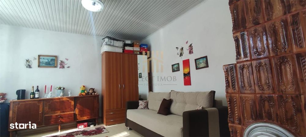 Casa cu livada de vanzare