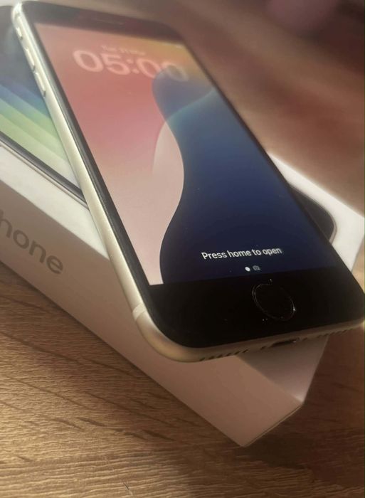 iPhone SE 3 2022