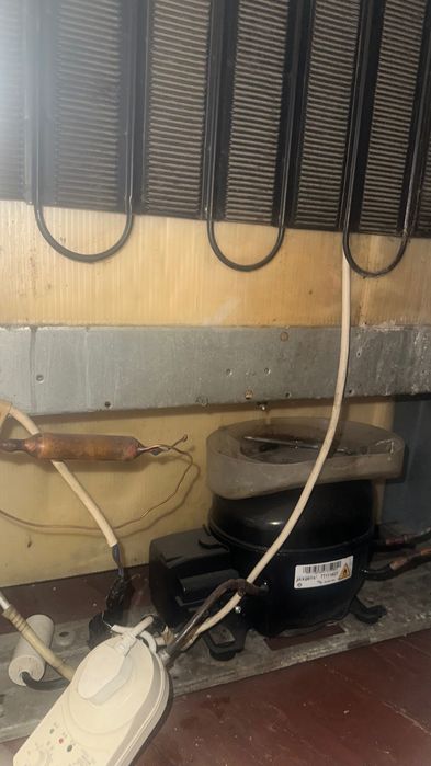 Indesit холодильник