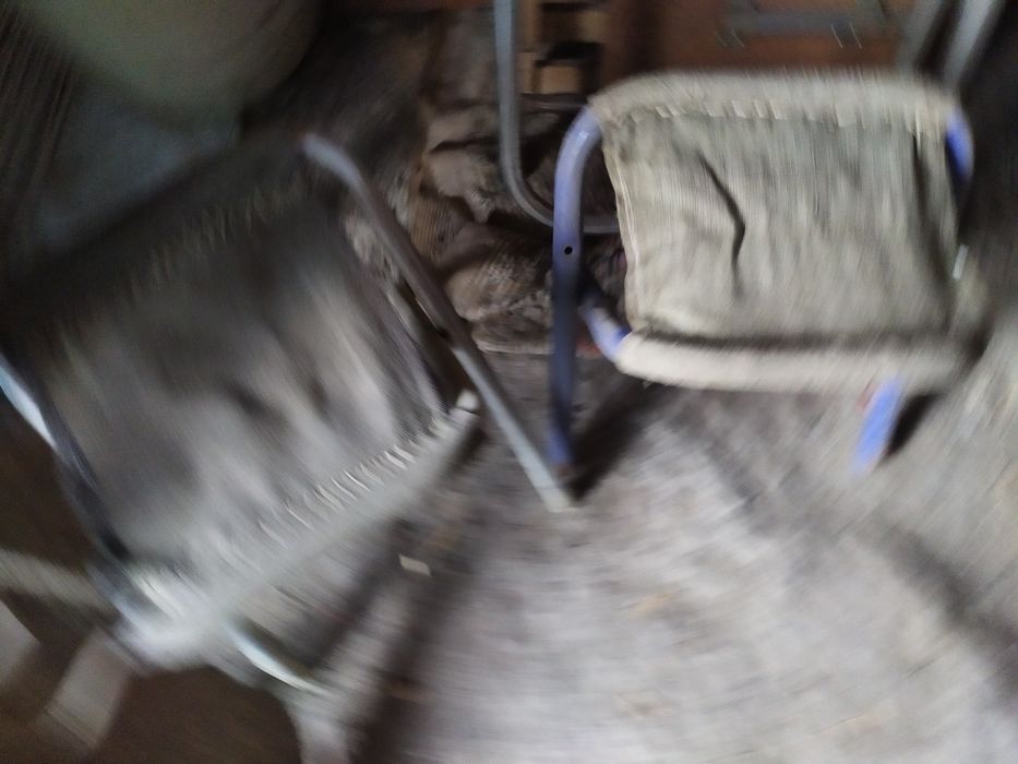 Продам два стула для рыбалки.
