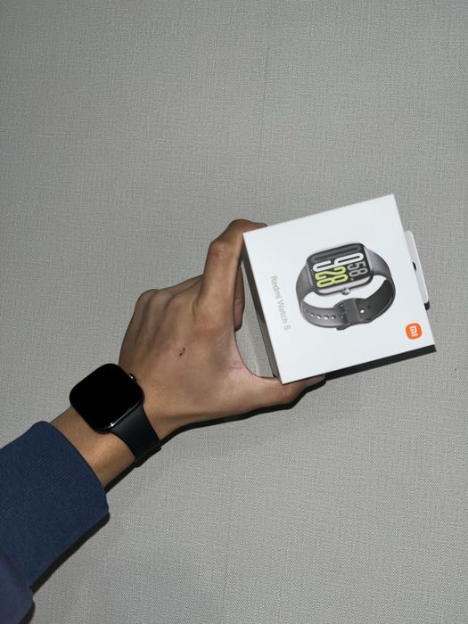 Часы Redmi Watch 5