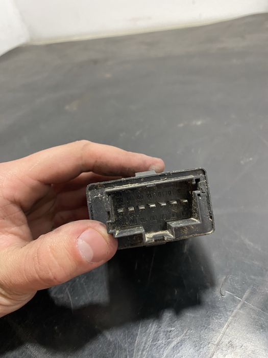 Releu semnalizare Mercedes Sprinter 0165452332 Mercedes vito 1995-2006