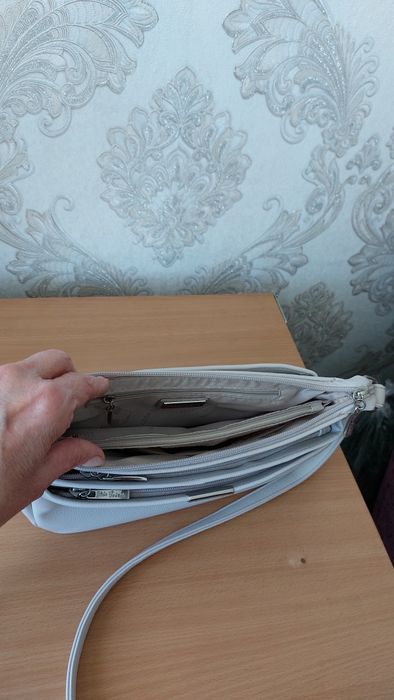 Сумка новая с магазина Версаль