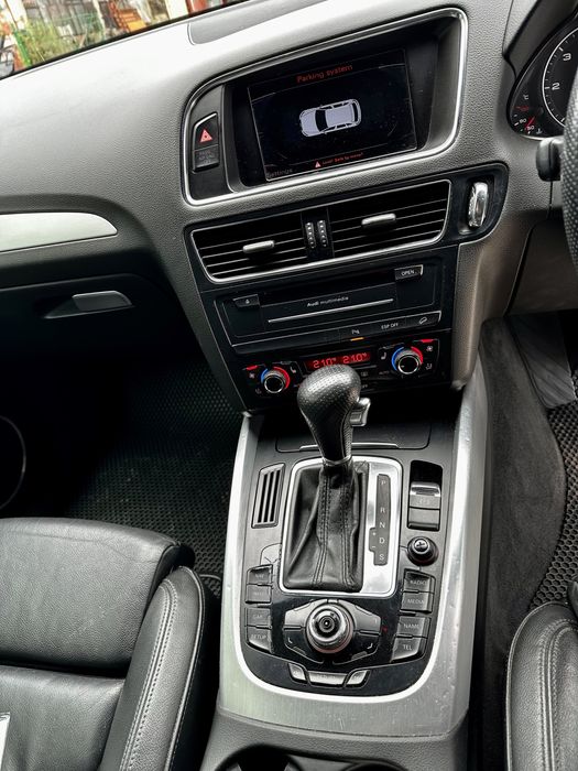 Audi Q5 3.0TDI S line Quattro Ауди Кю5 С лайн Куатро