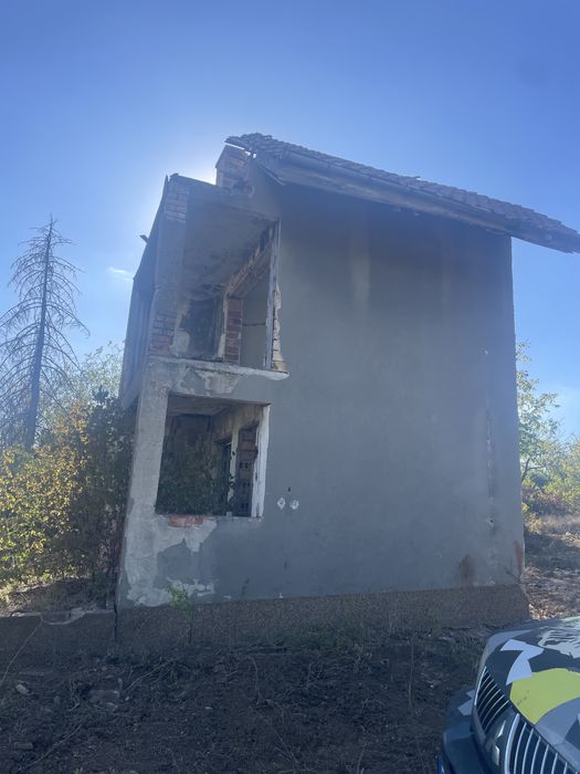 Парцел 1189кв.м с посройка в Плевен,м.Табак.чешма 56722. 723. 1138