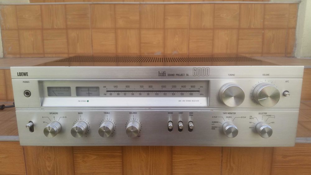 Amplituner Loewe TA-6000 (Philips)