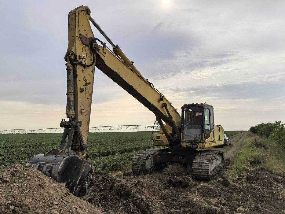 Excavator KOMATSU PC 240 LCD-8