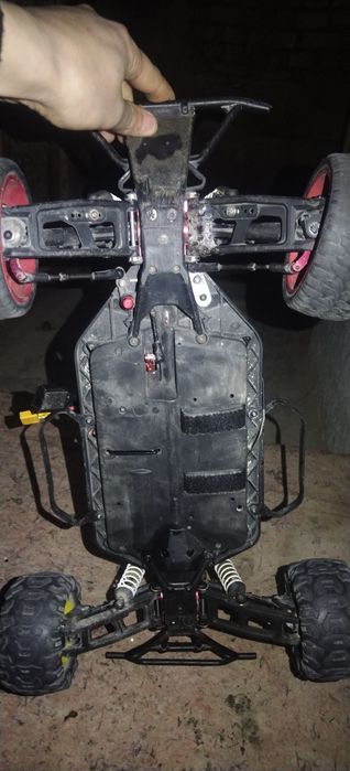 Slash 1/10madel rabochiy