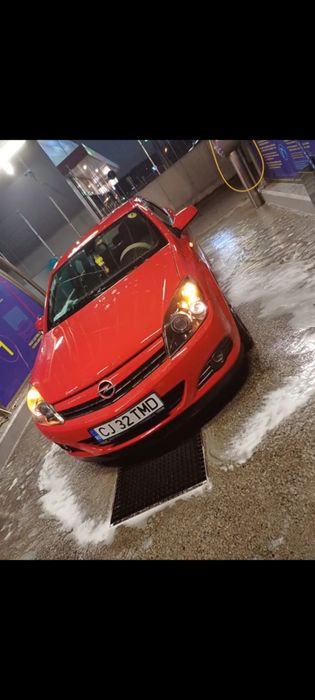 Vând Opel astra h GTC