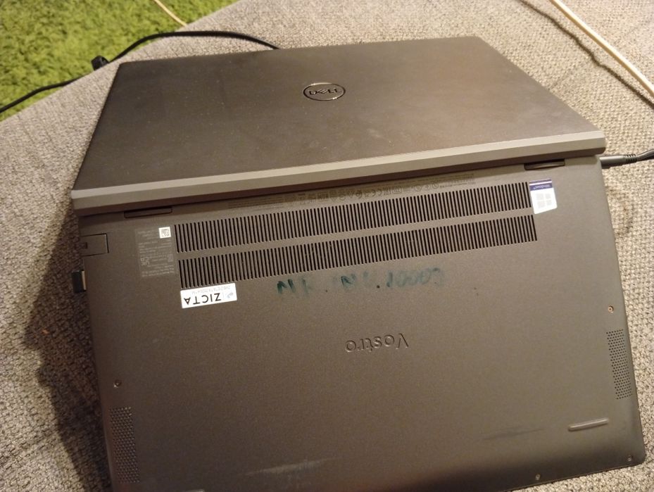 Laptop Dell Vostro