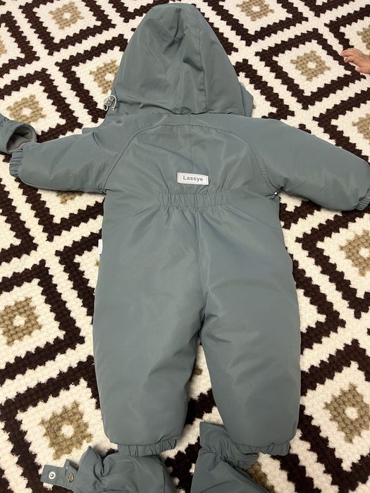 Продам комбенезон р-р68