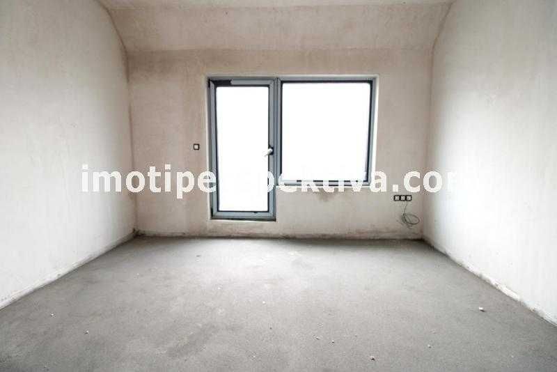 Продава се Многостаен апартамент в Пловдив, Христо Смирненски - 175 кв.м за 764 €/кв.м - Снимка #10