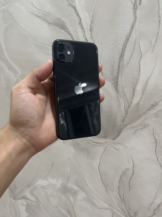 Продам iPhone 11 64gb в идеальном состоянии