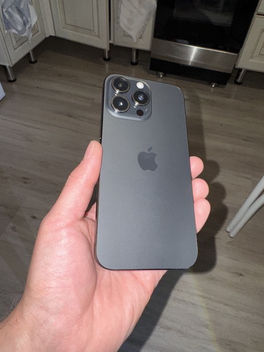 Продам Iphone 15 Pro Max 256GB