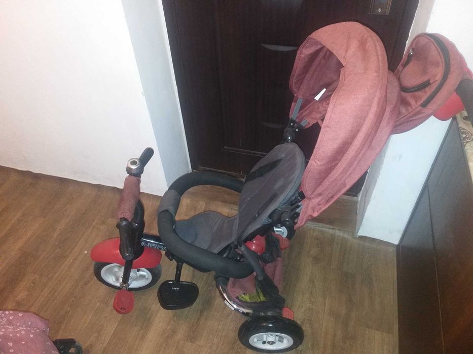 Триколка в отлично състояние